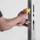 hvordan man installerer fingeraftryksdørlås