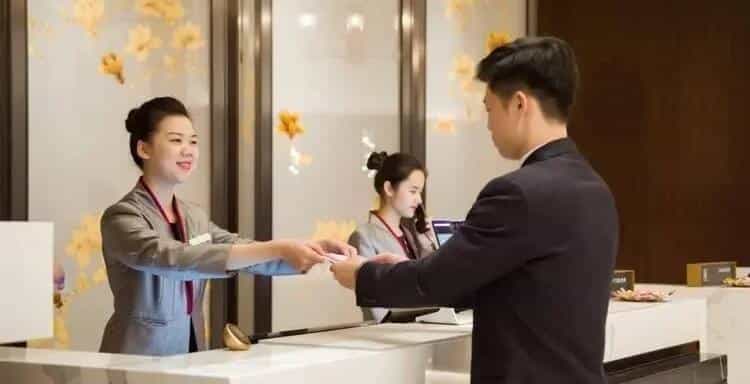 What Do Hotel Receptionists Do