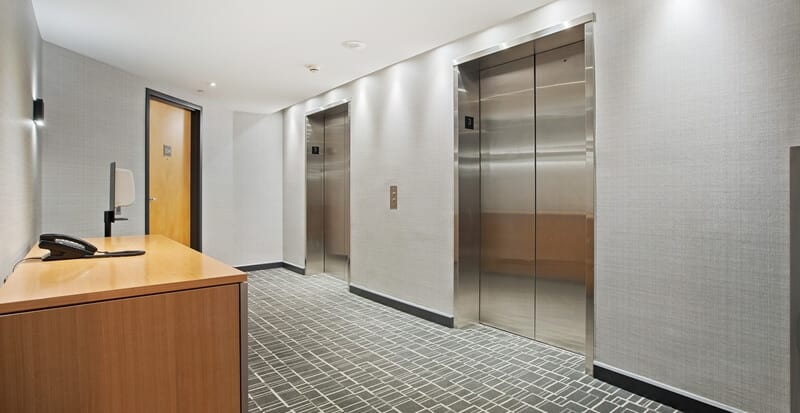 نظام التحكم في المصعد: 11 نصيحة من الخبراء لتوجيه اختيارك 11