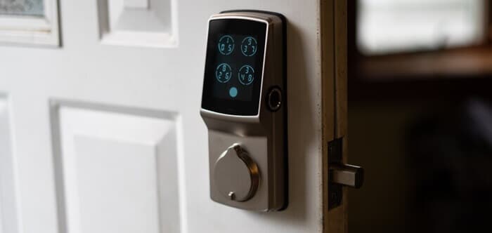 Vše, co potřebujete vědět o biometrických dveřních zámcích 3