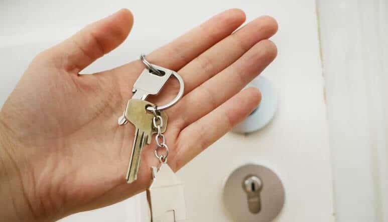 Μπορώ να αλλάξω τις κλειδαριές στο διαμέρισμά μου; Γιατί και πώς; 12