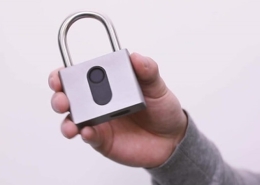 Vše, co potřebujete vědět o biometrických dveřních zámcích