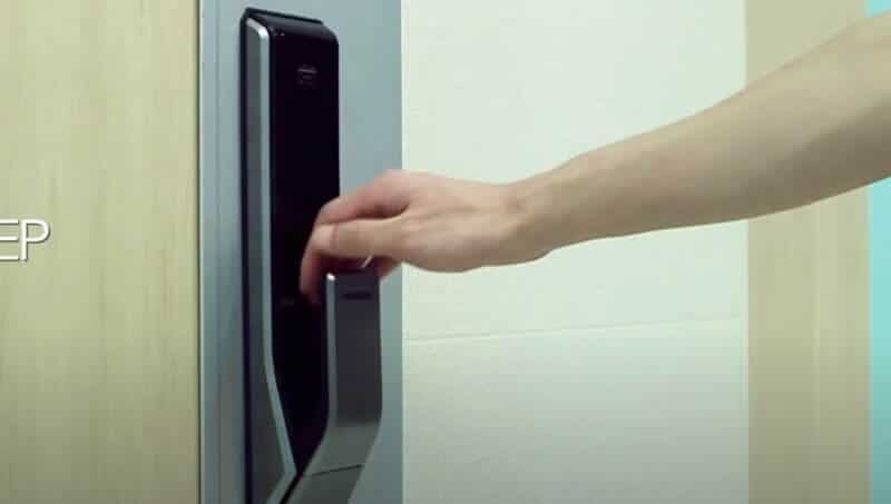 La cerradura inteligente de la puerta de Samsung no funciona
