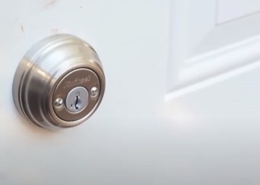 How to Remove a Kwikset Deadbolt? Details Step by Step Guide 1