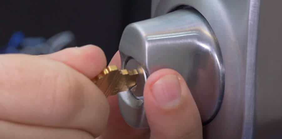 How to open Schlage lock with key