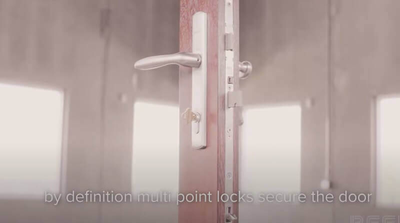 ¿Cuáles son las ventajas de las cerraduras de puertas multipunto?
