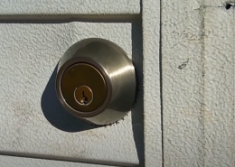 What Is a Deadbolt Lock, and What Types of Deadbolt Locks