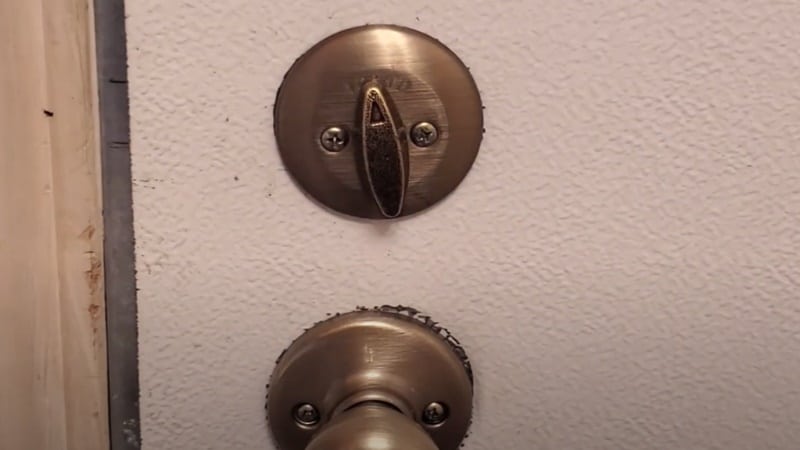 Troubleshooting a Deadbolt Won't Unlock: Tips and Solutions 1