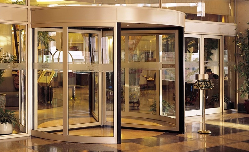 Exploring Why Need Revolving Doors in Commercial Buildings 5