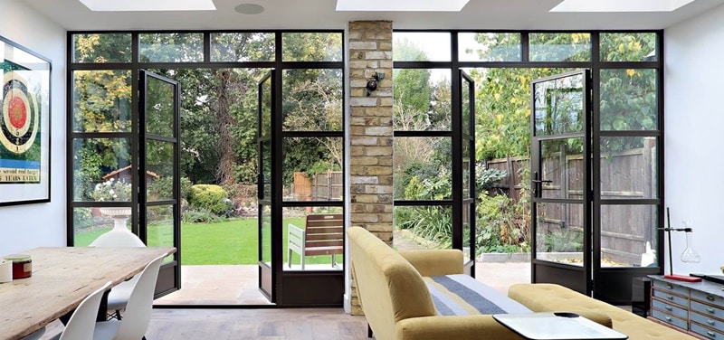 What is the difference between glazed and unglazed doors