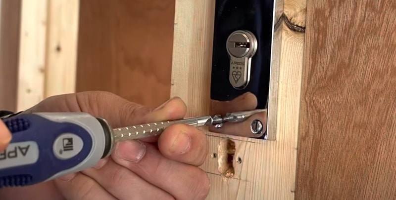 Why become a locksmith UK