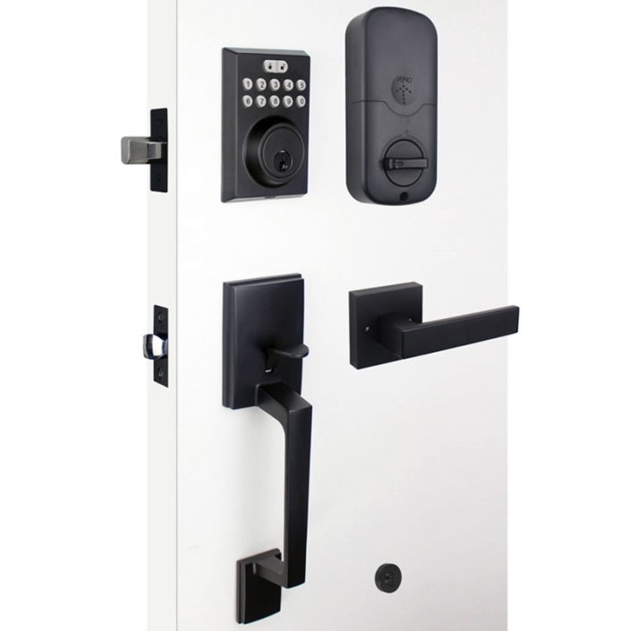 TTlock will not lock from the outside manually; only can use the automatic lock to get it to lock. 4