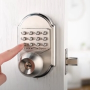 ¿Son seguras las cerraduras de puertas sin llave? Un análisis integral 4