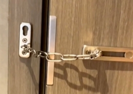 ¿Cómo abrir un candado de cadena desde el exterior? 3 formas efectivas 1